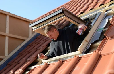 Pose de fenêtres de toit Velux à Gasville-Oisème